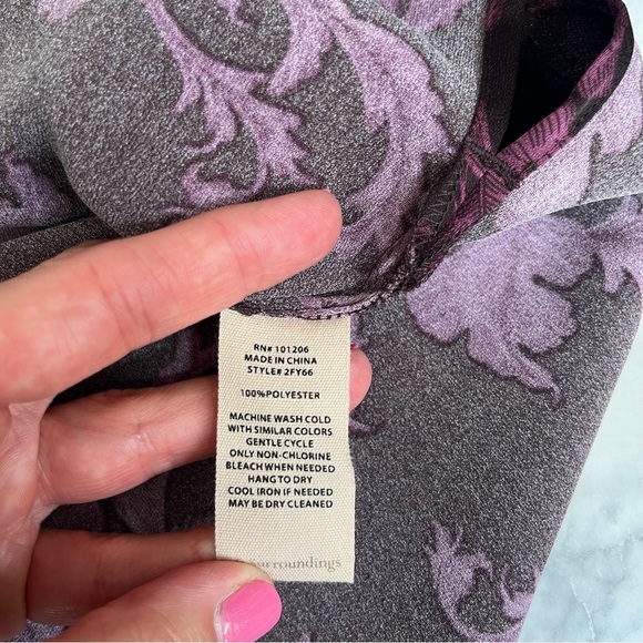 Soft Surroundings Top Womens Selina Wine Botanical Purple Pink Leafy Vine Print - Picture 4 of 7
